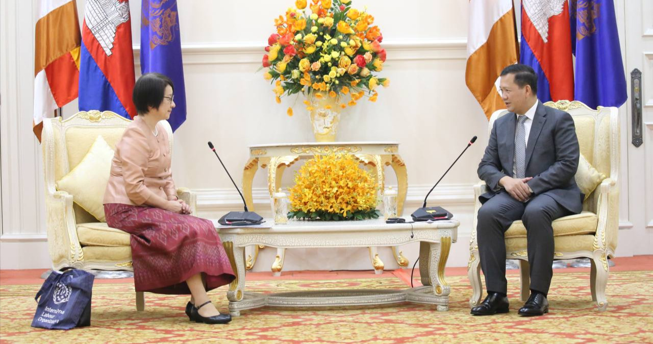Cambodian PM Receives ILO Regional Director - ក្រសួងព័ត៌មាន