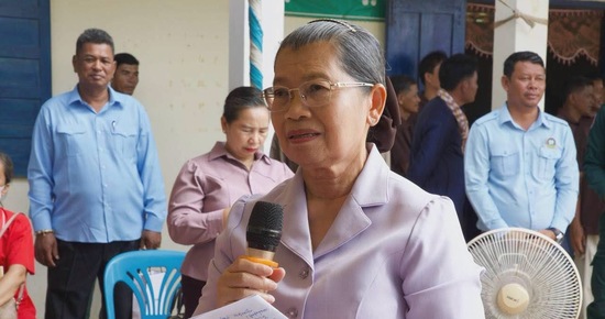 សម្តេច ម៉ែន សំអន ថ្លែងអំណរគុណ និងកោតសសើរចំពោះទឹកចិត្តសប្បុរសគ្រូពេទ្យសប្បុរសធម៌ប៉ាយសួយឡាយយិនកម្ពុជា ដែលបានមកព្យាបាលជំងឺដោយ​ឥត​គិត​ថ្លៃ​នៅក្នុងស្រុកកំពង់រោទិ៍