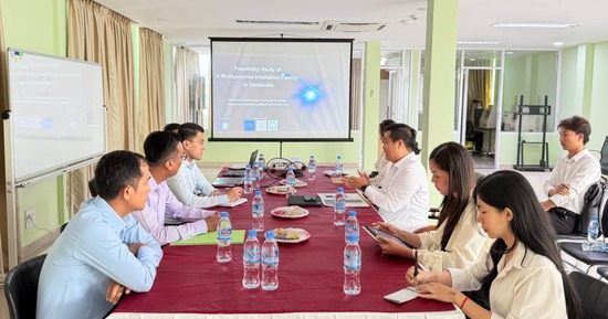 ក្រសួងឧស្សាហកម្ម និងក្រសួងរ៉ែ ជំរុញការប្រើប្រាស់បច្ចេកវិទ្យា eBeam នៅកម្ពុជា