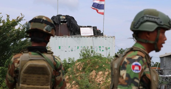 ថៃថា «ទីតាំងកងទ័ពមិនកំណត់ព្រំដែន»៖ ដូច្នេះ របង លួសបន្លា កុងតឺន័រ និងលេណដ្ឋាន ក៏មិនអាចកំណត់អធិបតេយ្យភាពបានដែរ និងគួរអនុញ្ញាតឱ្យ JBC បន្តការងាររបស់ខ្លួនស្របតាម ប្រការ ៣ នៃសេចក្តីប្រកាសរួមថ្ងៃទី២៧ ខែធ្នូ ឆ្នាំ២០២៥